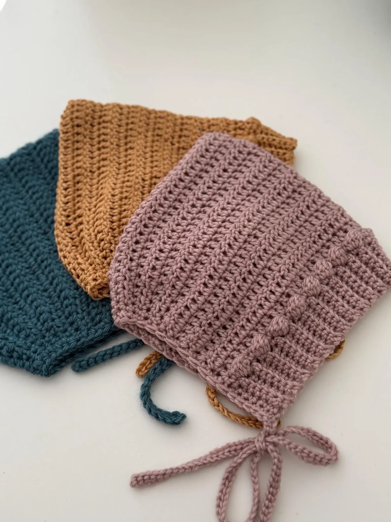 A bonnet in your colors